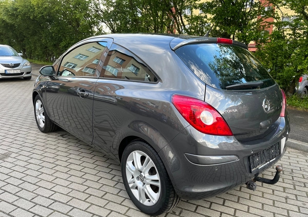 Opel Corsa cena 18900 przebieg: 210000, rok produkcji 2011 z Wyszków małe 211